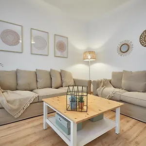 https://bbarcelona-calabria-flat.catalonia-hotels.com