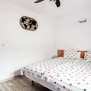 https://pedro-happy-studios.hotelsinnerja.org
